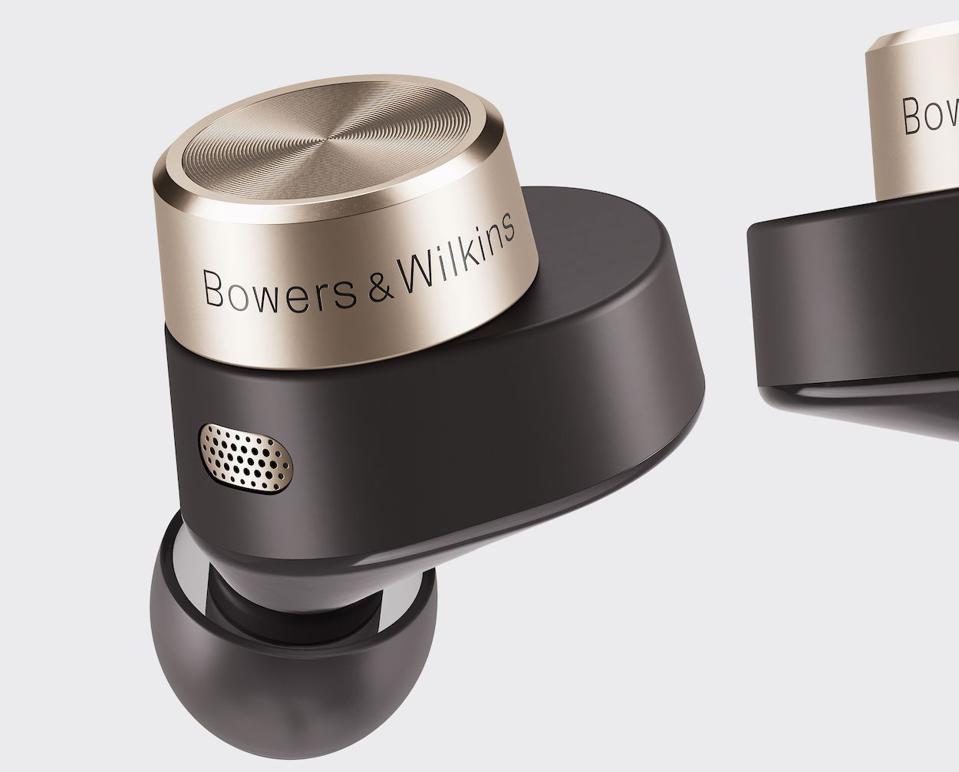 Флагман Bowers & Wilkins PI7 / Обзор флагманских беспроводных наушников — издание Forbes Флагман Bowers & Wilkins PI7 / Обзор флагманских беспроводных наушников — издание Forbes