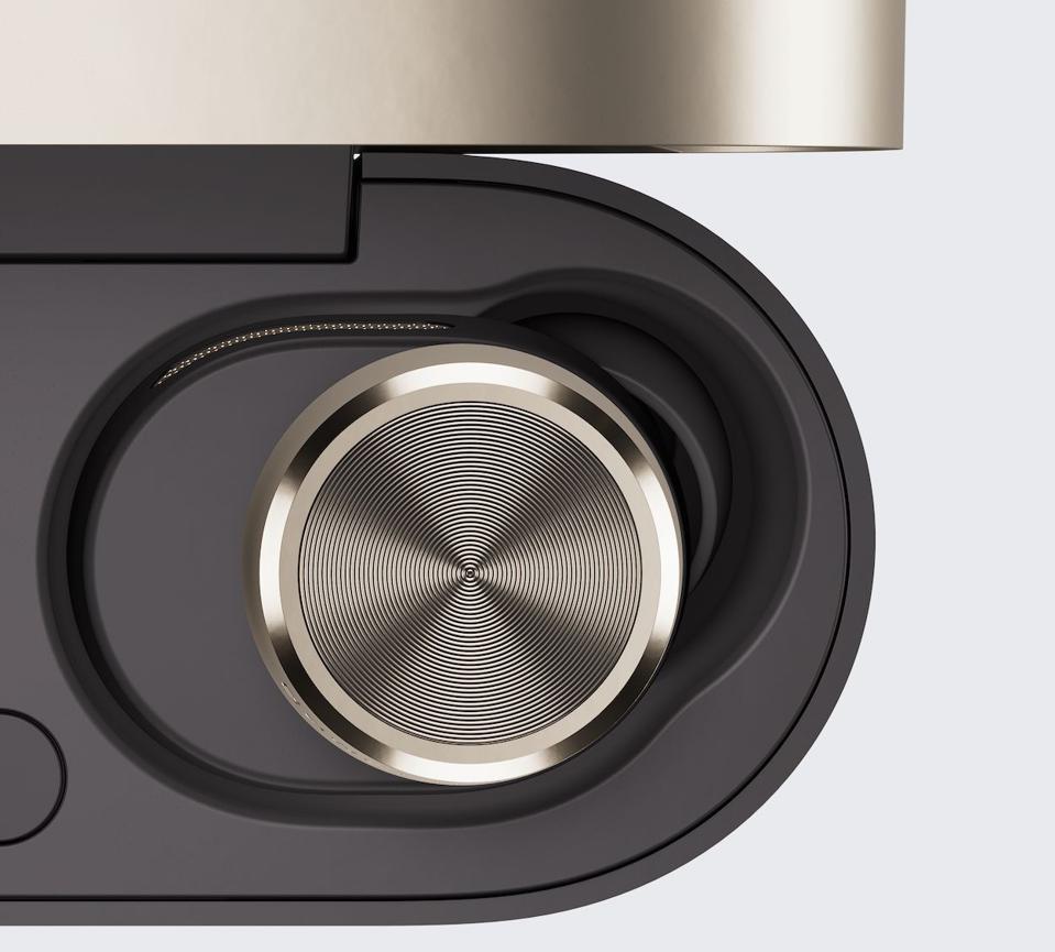 Bowers & Wilkins PI7_обзор Forbes_.jpg Bowers & Wilkins PI7_обзор Forbes_.jpg