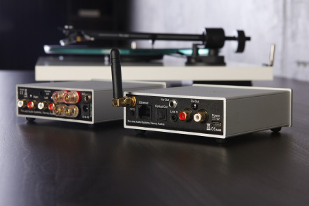 pro_ject_stream_and_vinyl_set_4