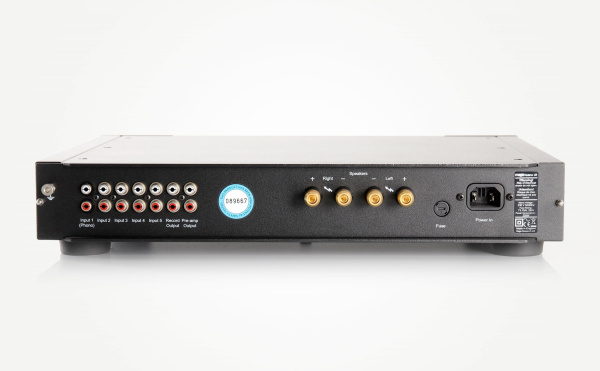 Интегральный стереоусилитель Rega Elex-R_1