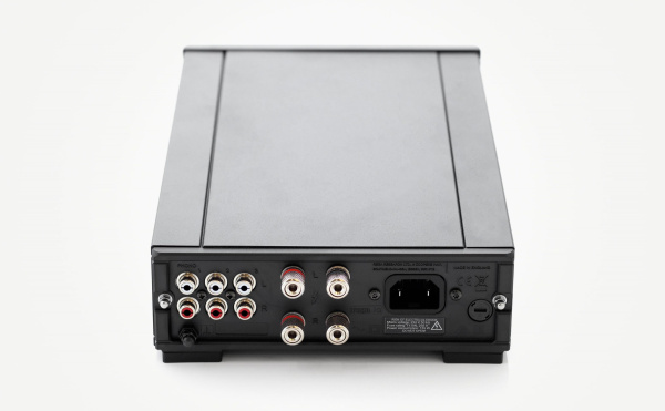 Интегральный усилитель Rega io_4