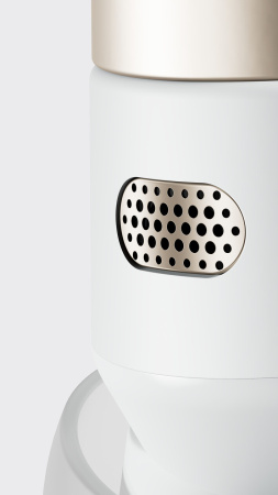 Bowers & Wilkins PI7 white_8